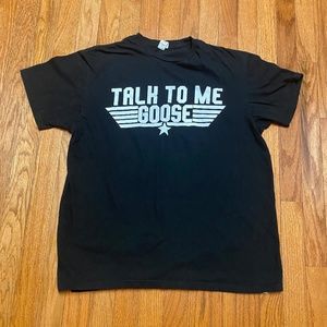 Cotton Heritage “Talk to me Goose” Top Gun women’s sz Large T-shirt
